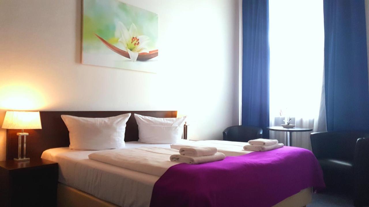 Hotelpension Margrit Berlín Exterior foto