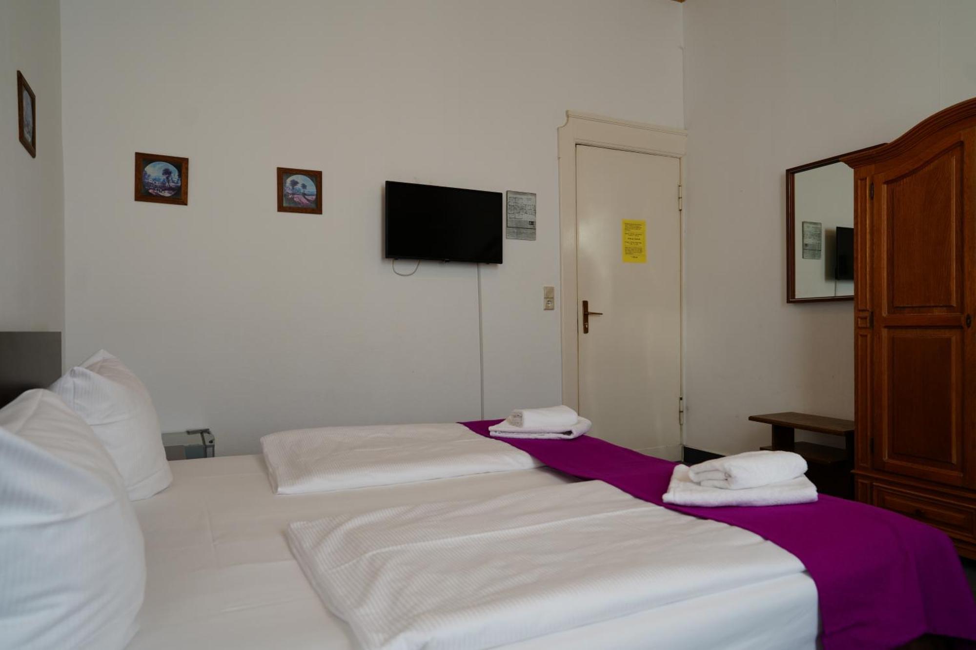 Hotelpension Margrit Berlín Exterior foto