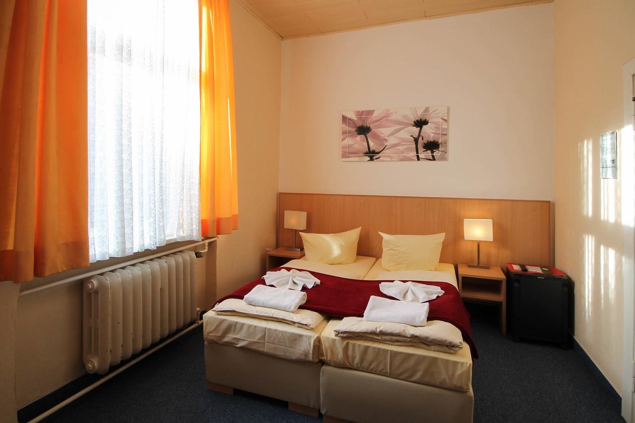 Hotelpension Margrit Berlín Exterior foto